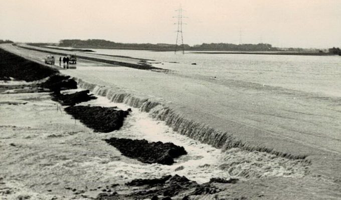Großes Schwechat Hochwasser 1965