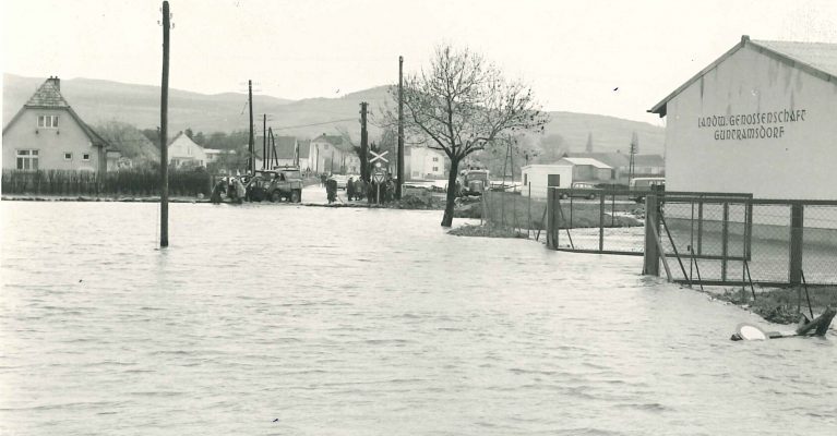Hochwasser in Schwechat 1965